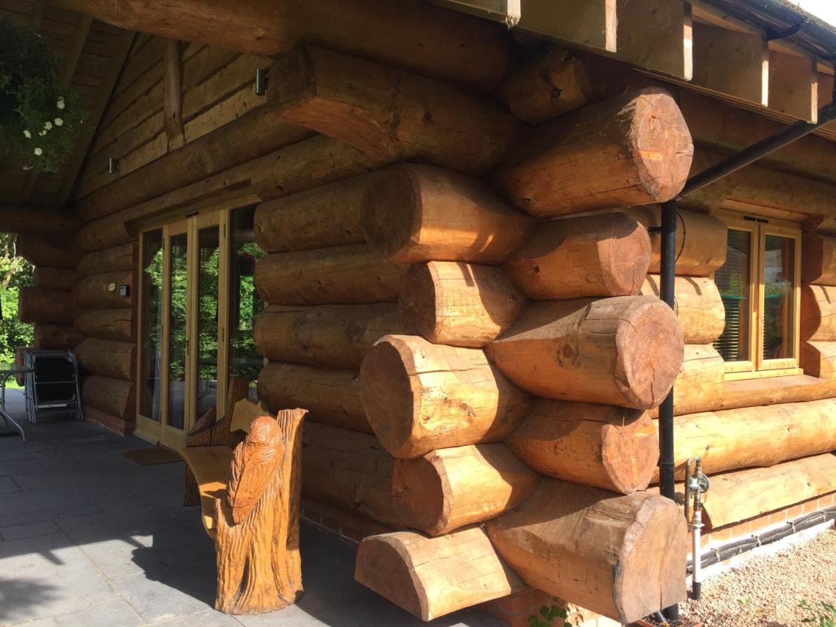 Ewes Water Log Cabins Langholm Exterior foto
